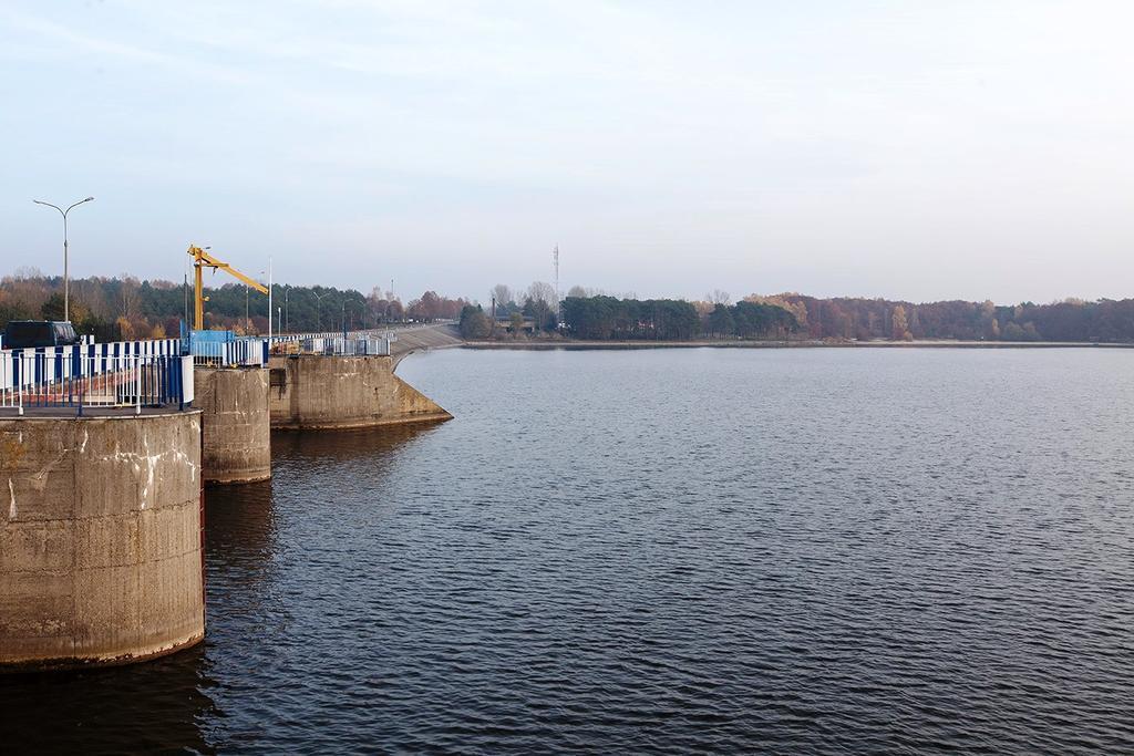 Inwest Osrodek Szkoleniowo-Wypoczynkowy Hotel Smardzewice Bagian luar foto
