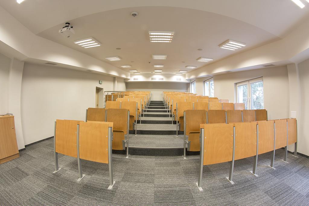 Inwest Osrodek Szkoleniowo-Wypoczynkowy Hotel Smardzewice Bagian luar foto