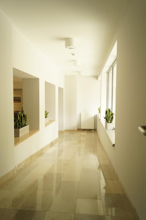 Inwest Osrodek Szkoleniowo-Wypoczynkowy Hotel Smardzewice Bagian luar foto