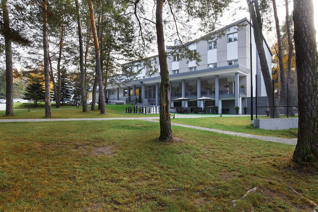 Inwest Osrodek Szkoleniowo-Wypoczynkowy Hotel Smardzewice Bagian luar foto